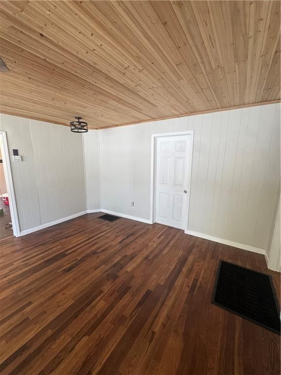 1612 N Elm Street — photo 23