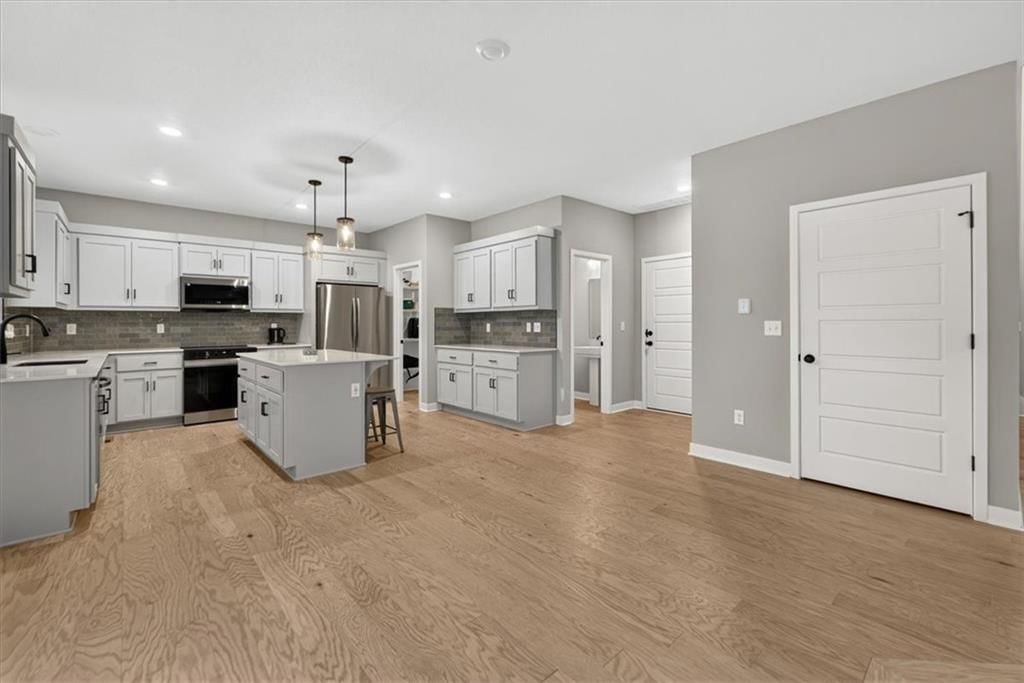 2708 SW 12th Street — photo 19