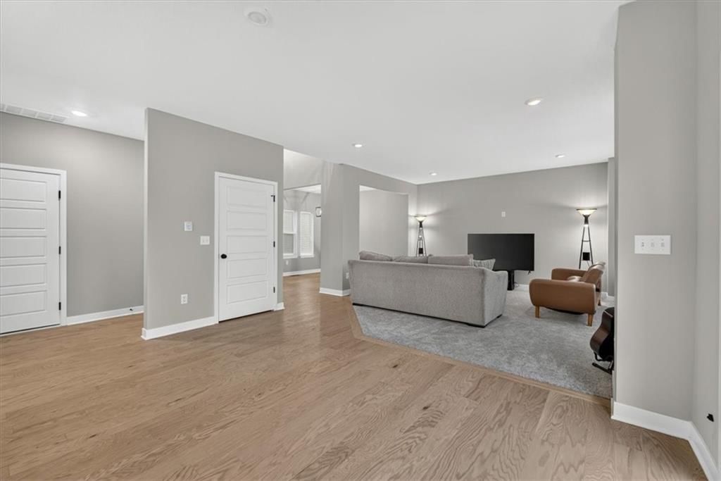2708 SW 12th Street — photo 22