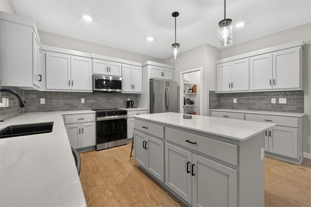 2708 SW 12th Street — photo 23