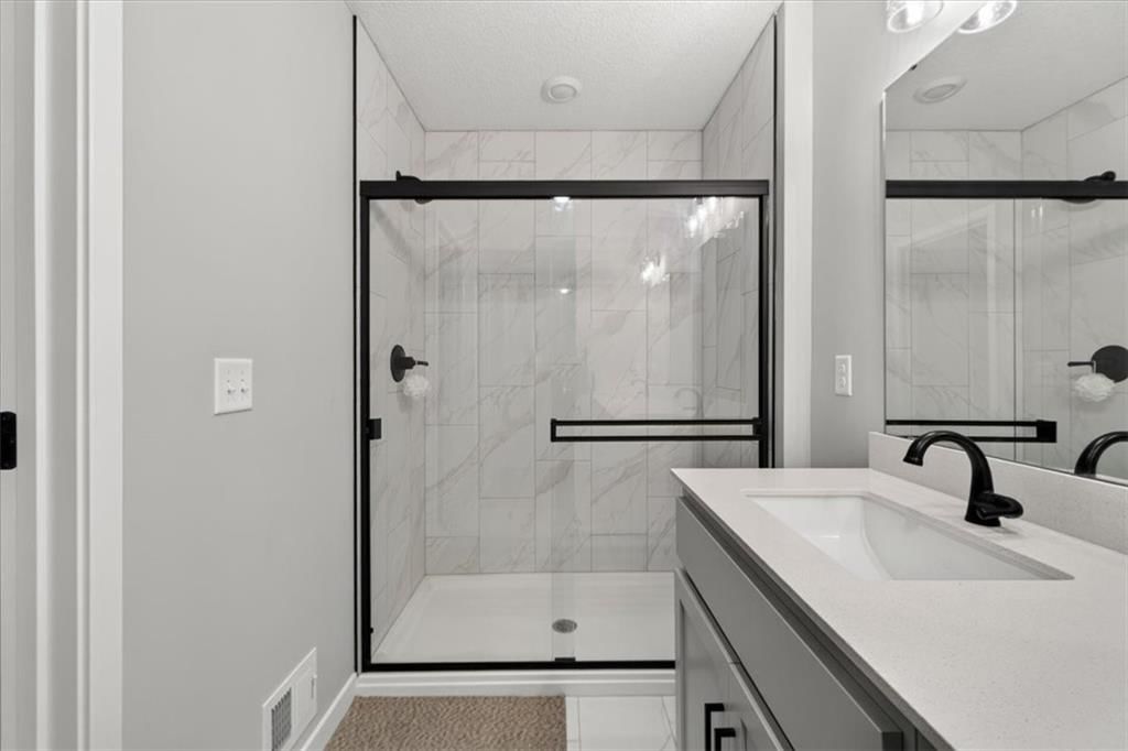 2708 SW 12th Street — photo 36