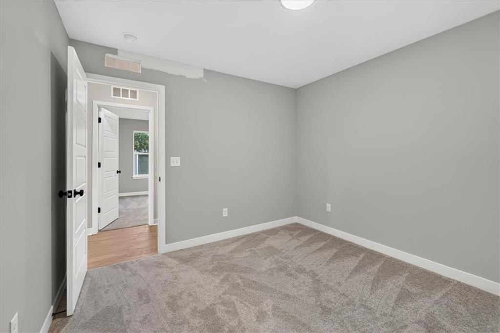 2708 SW 12th Street — photo 47