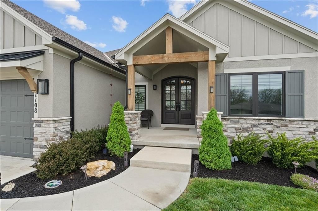 1108 Deer Run Drive — photo 1