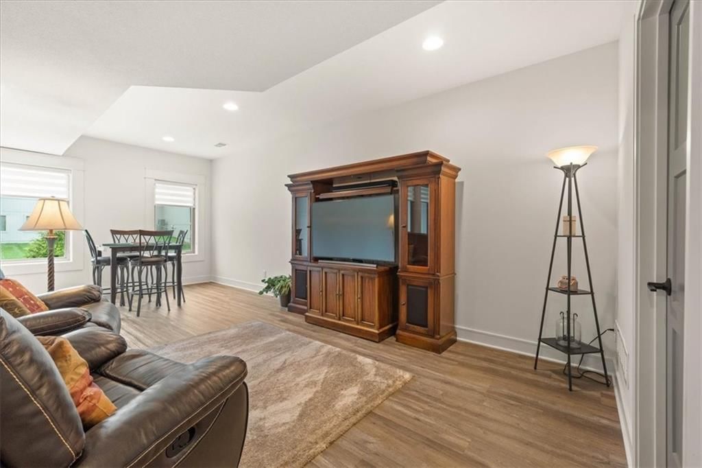 1108 Deer Run Drive — photo 26