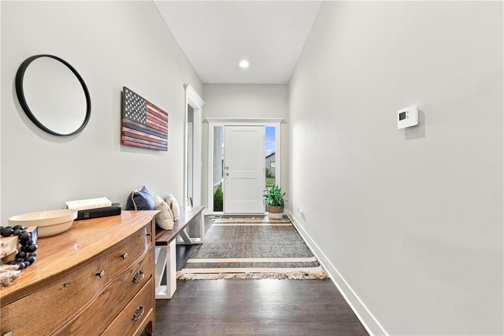 1122 SW Cheshire Drive — photo 5