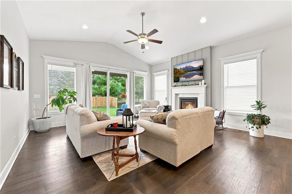 1122 SW Cheshire Drive — photo 11