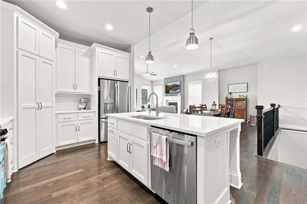 1122 SW Cheshire Drive — photo 16