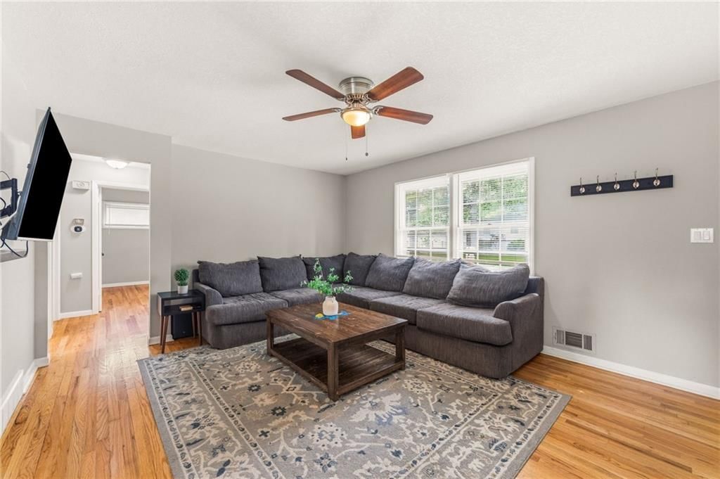 7321 Robinson Street — photo 6
