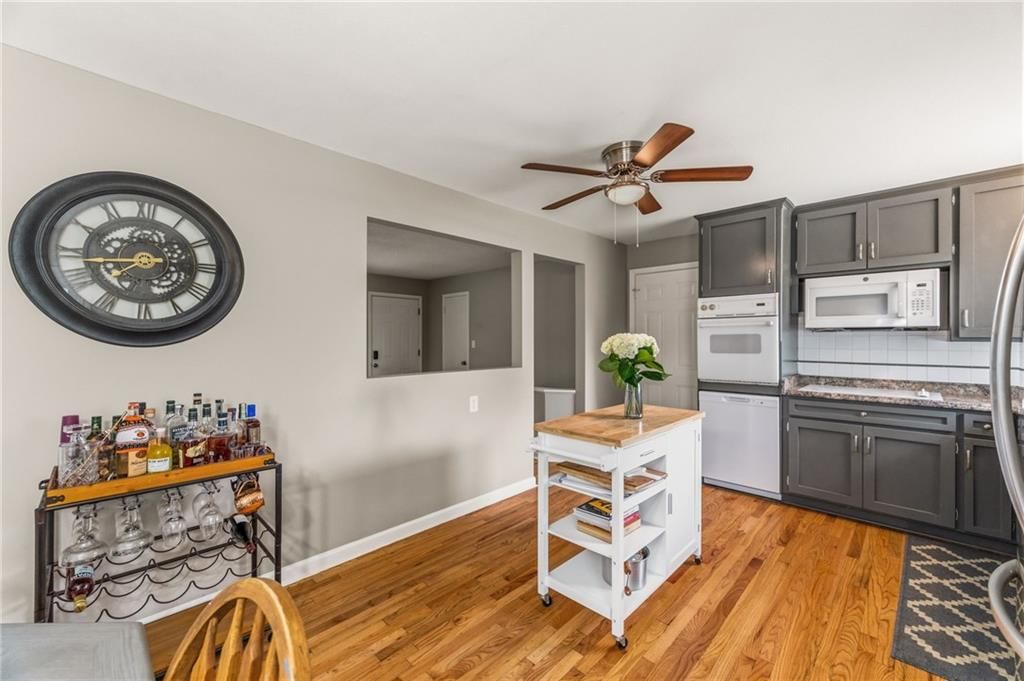 7321 Robinson Street — photo 11