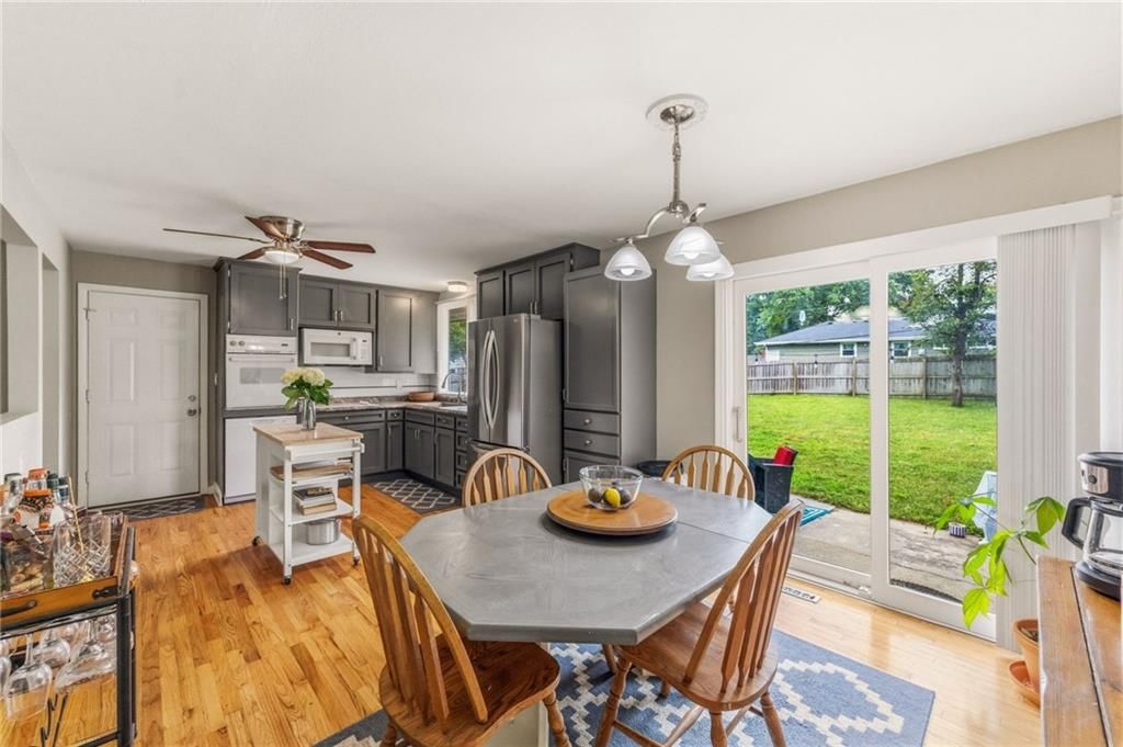 7321 Robinson Street — photo 12