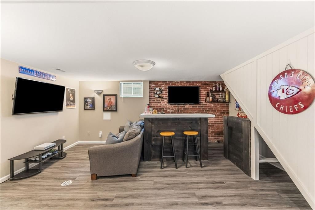 7321 Robinson Street — photo 20