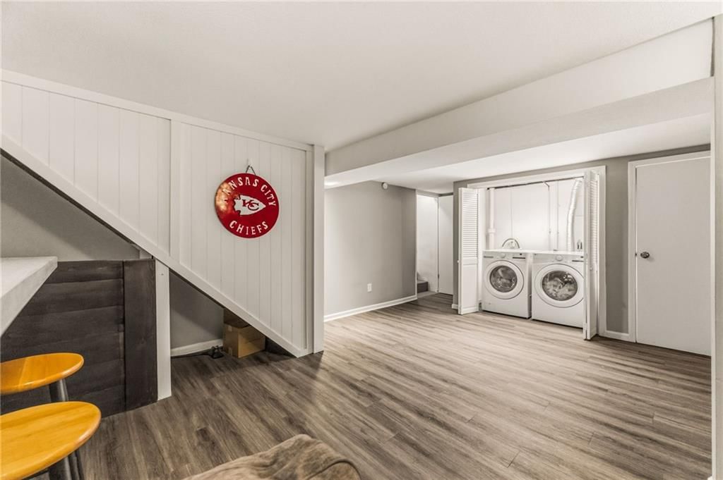 7321 Robinson Street — photo 24