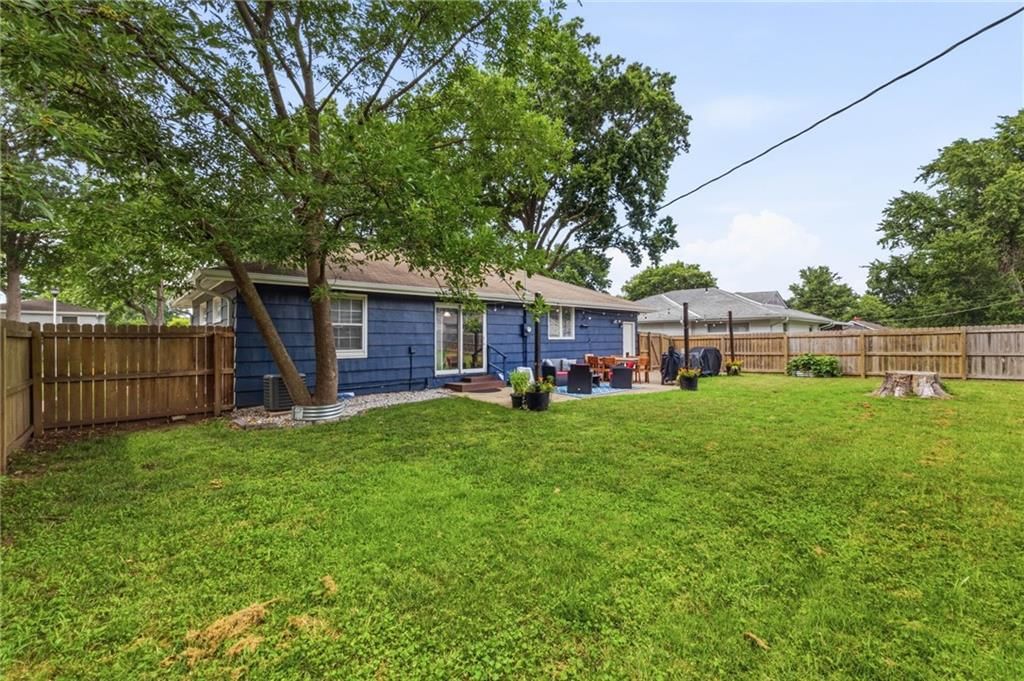 7321 Robinson Street — photo 32