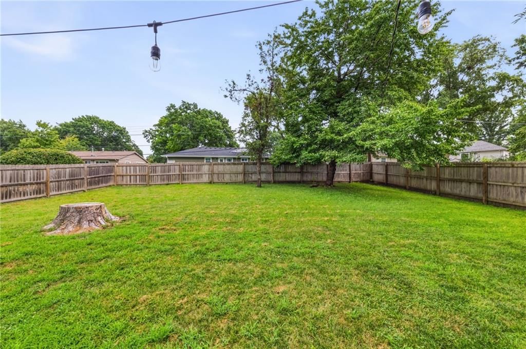 7321 Robinson Street — photo 35