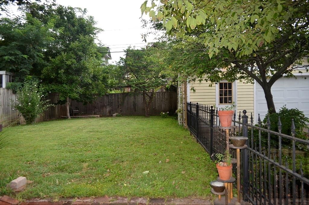 3929 TERRACE Street — photo 40