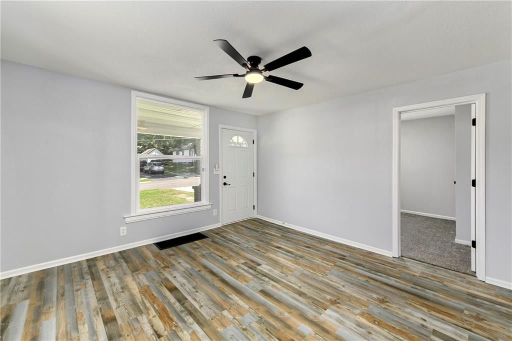 826 S Cottage Street — photo 5