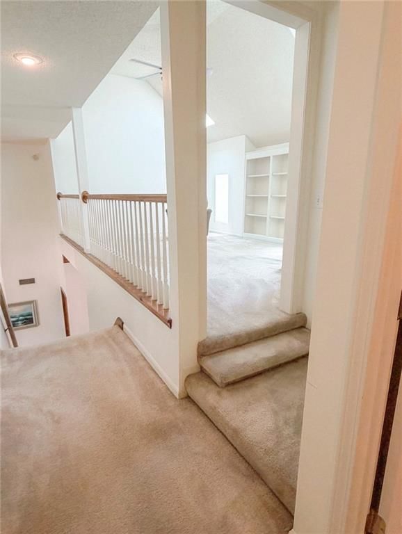 4710 NE 60th Terrace — photo 28