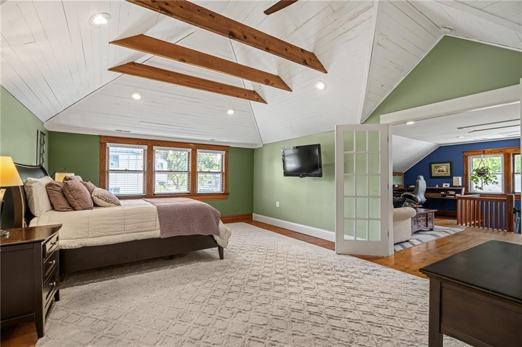 949 W 33RD Terrace — photo 32