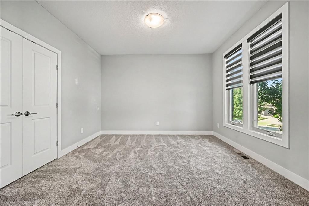 9543 N Kentucky Avenue — photo 10