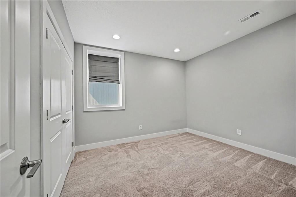 9543 N Kentucky Avenue — photo 36