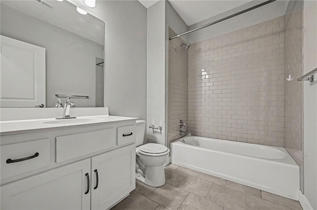 9543 N Kentucky Avenue — photo 37