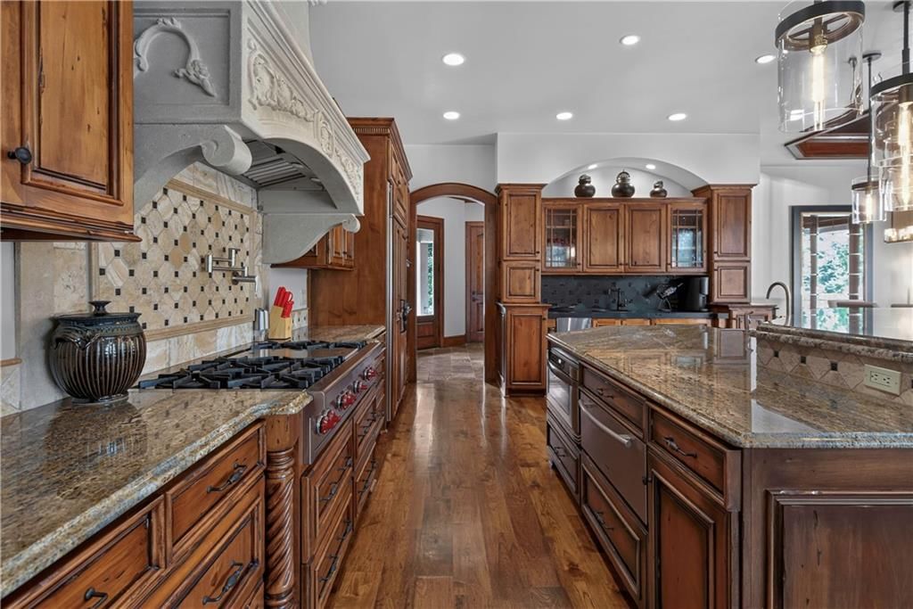 13908 HOWE Drive — photo 15