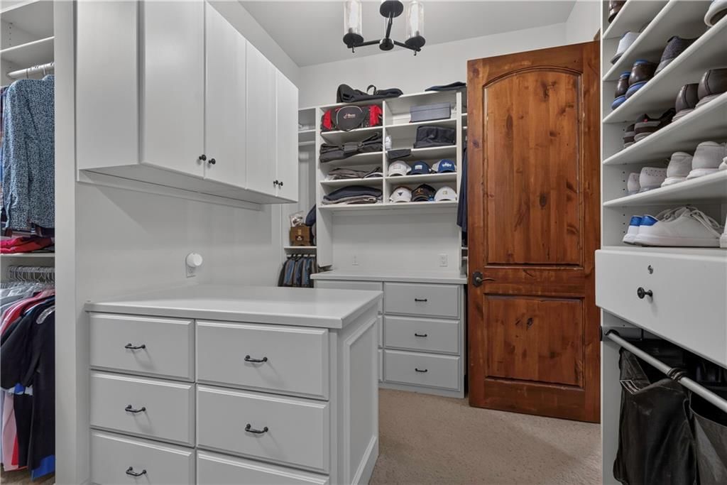 13908 HOWE Drive — photo 30