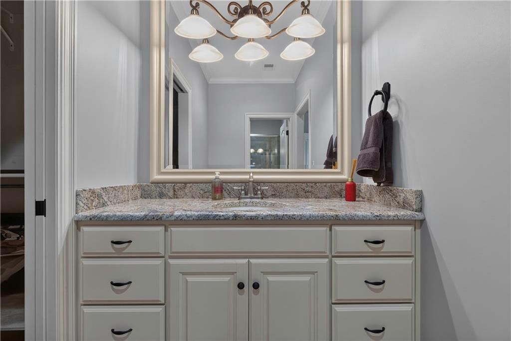 13908 HOWE Drive — photo 41