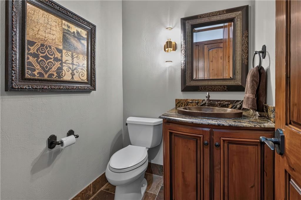 13908 HOWE Drive — photo 56