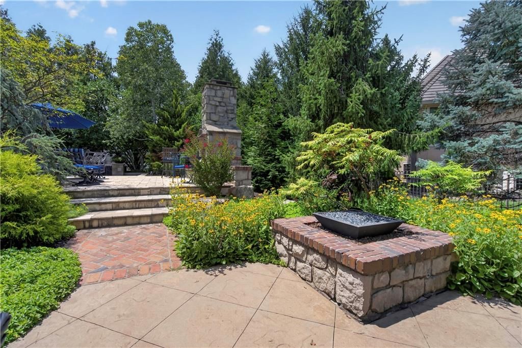 13908 HOWE Drive — photo 68