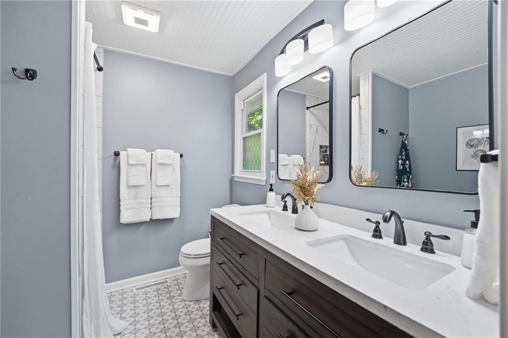 13709 W 70th Street — photo 33