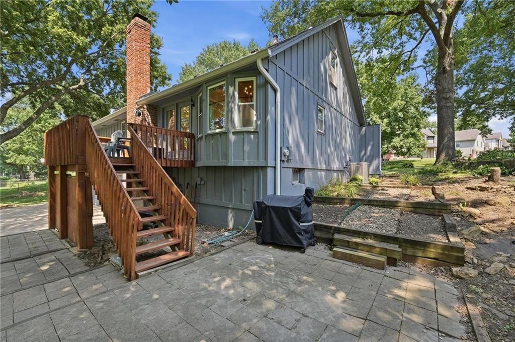 13709 W 70th Street — photo 61