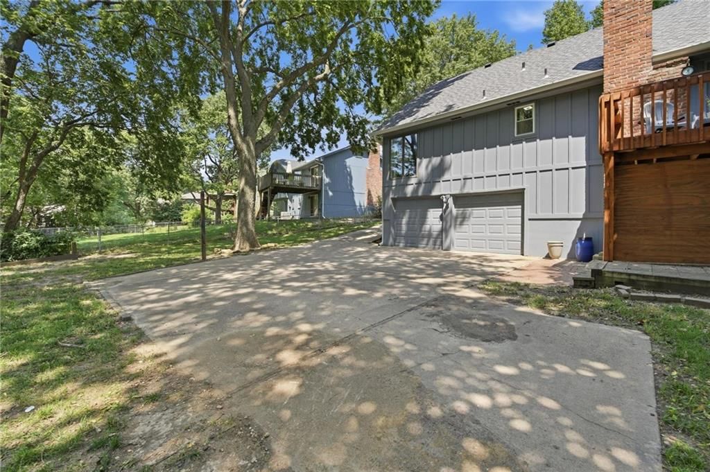 13709 W 70th Street — photo 66