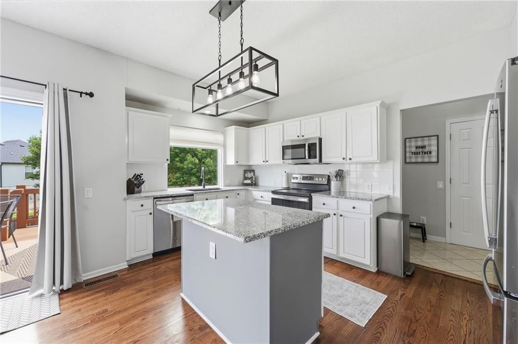 9317 N Charlotte Court — photo 16