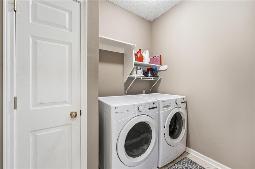 9317 N Charlotte Court — photo 24