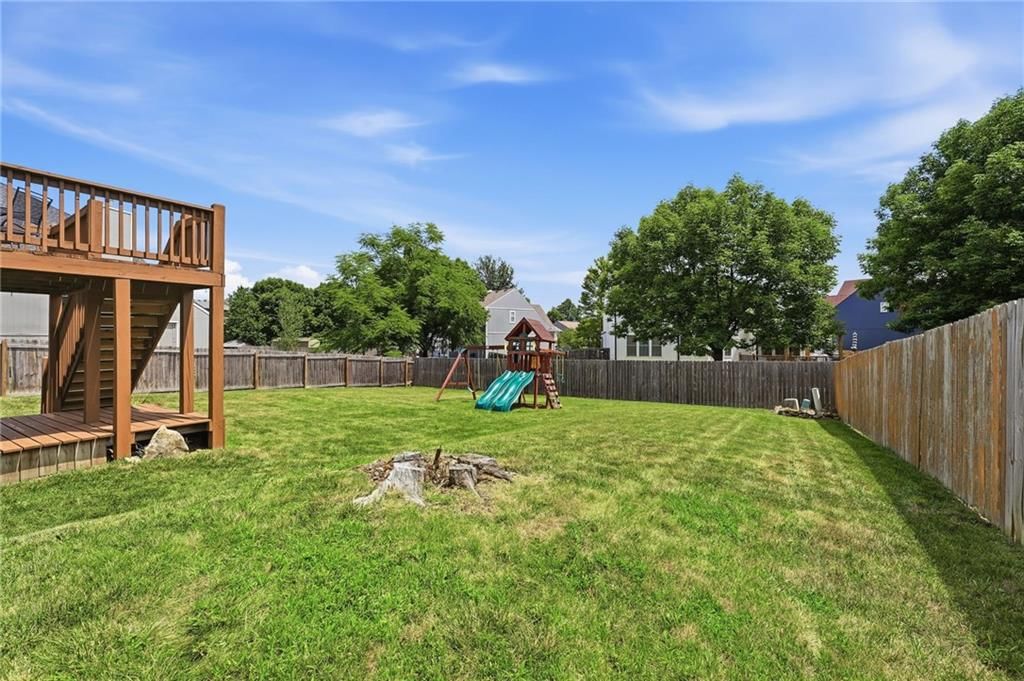 9317 N Charlotte Court — photo 50