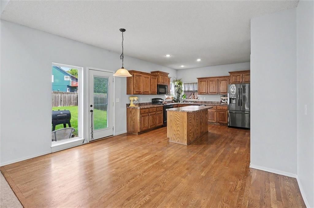 12542 S Belford Street — photo 11