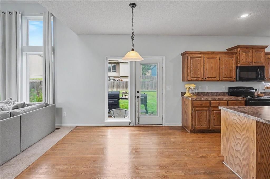 12542 S Belford Street — photo 12