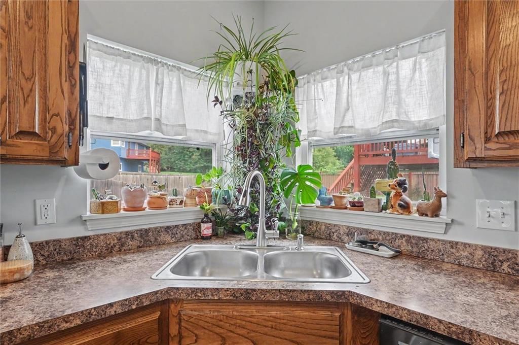 12542 S Belford Street — photo 15