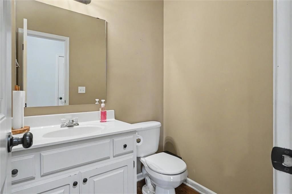 12542 S Belford Street — photo 18