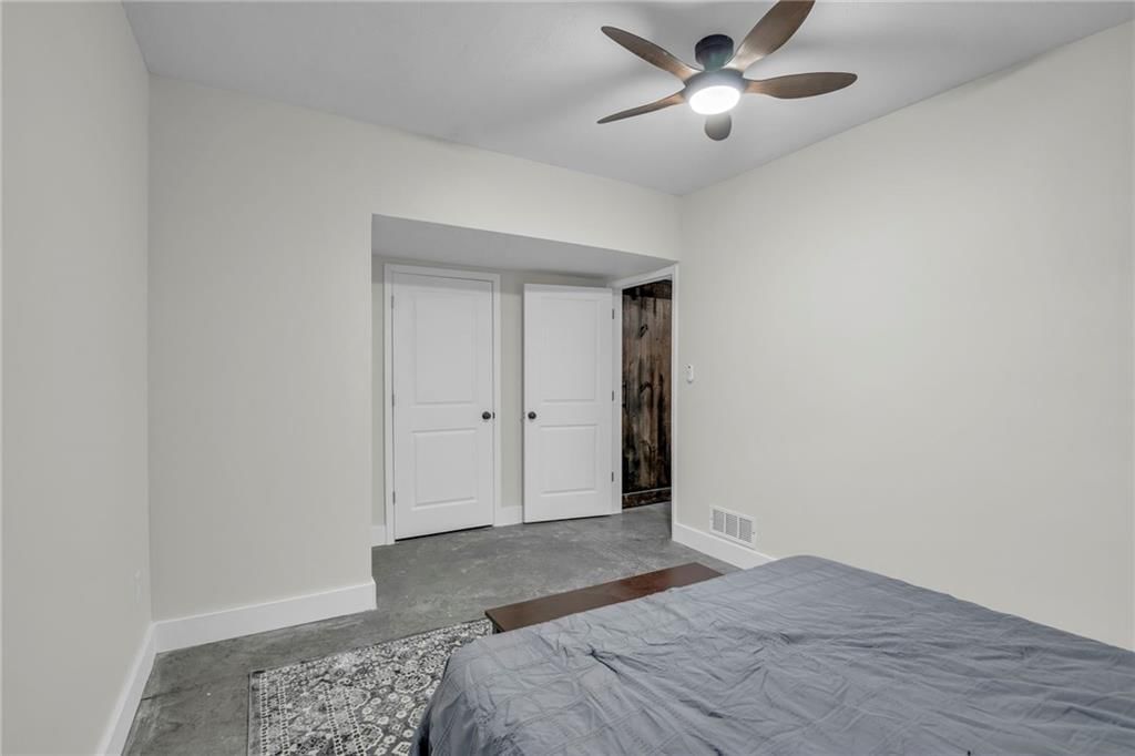 Photo 38 of 56 - 7904 N Spruce Avenue, Kansas City, MO 64119