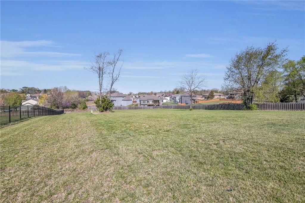 Photo 49 of 56 - 7904 N Spruce Avenue, Kansas City, MO 64119