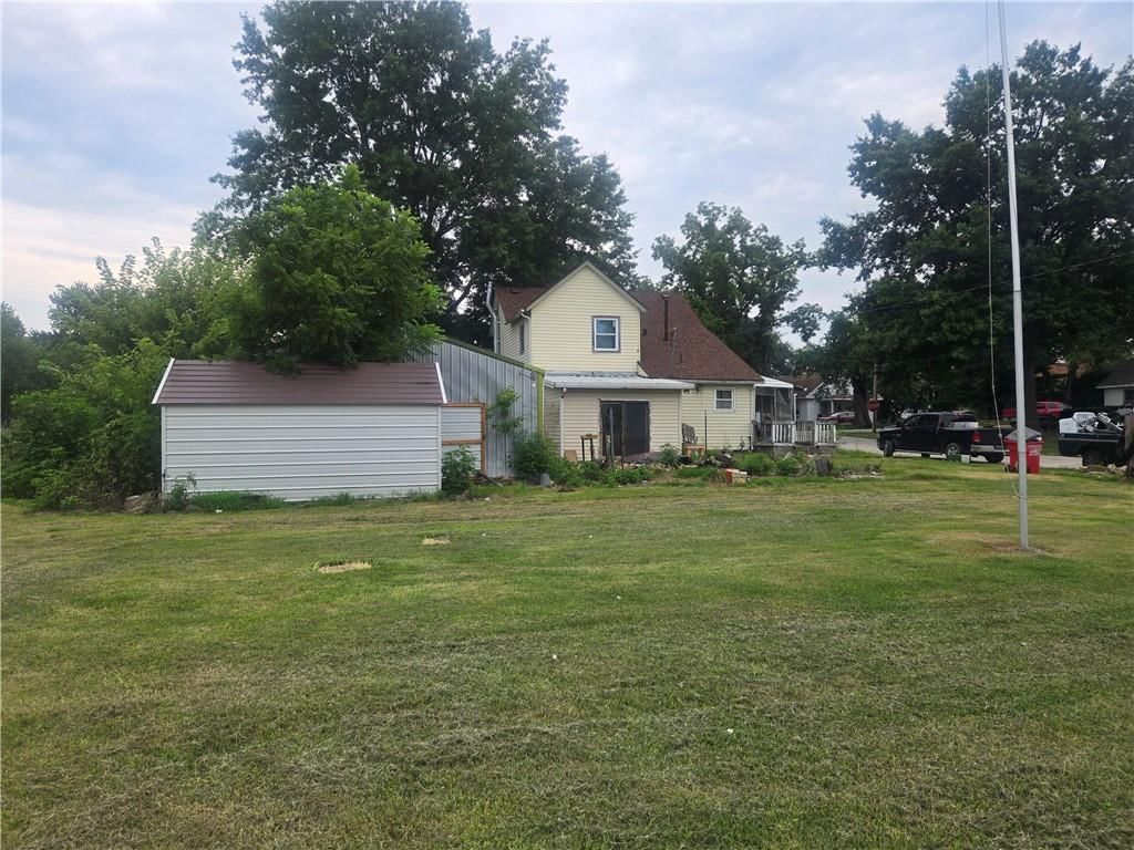 230 S Osage Street — photo 26