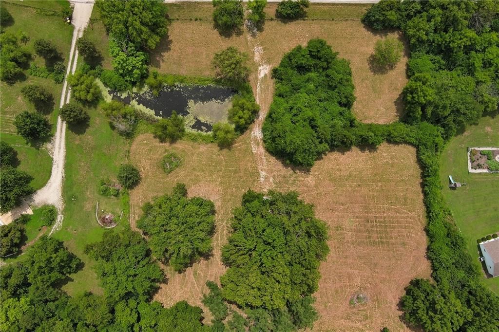 9215 Valley Garden Drive — photo 10