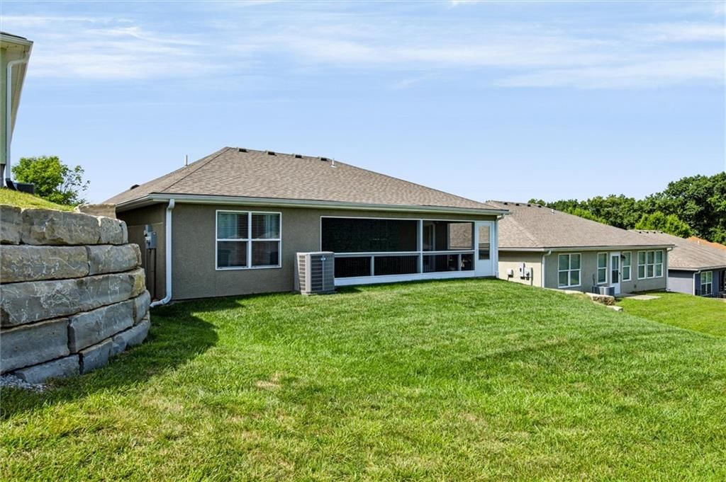 905 Ingleside Drive — photo 22
