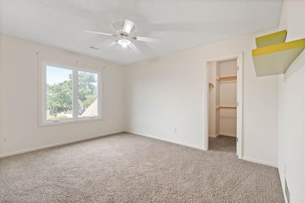 8618 W 127th Terrace — photo 14