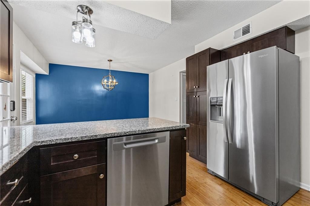 8933 Woodstone Street — photo 12