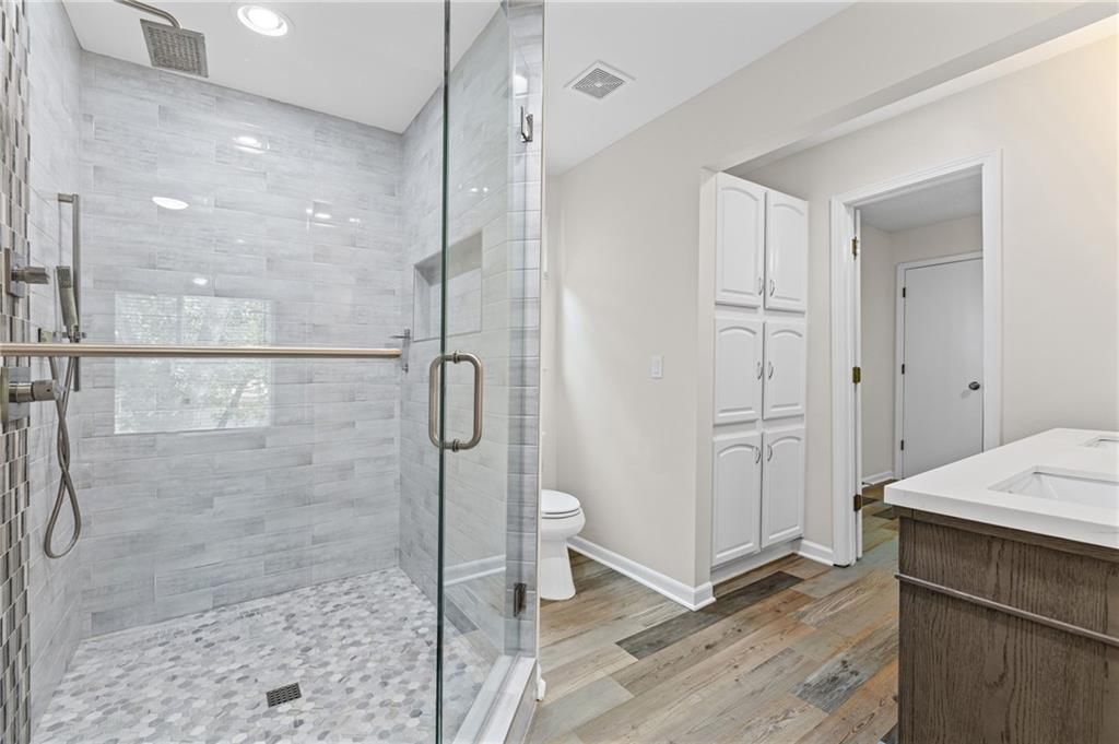 8933 Woodstone Street — photo 18