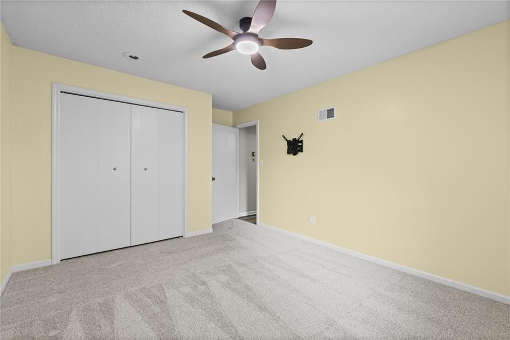 8933 Woodstone Street — photo 31
