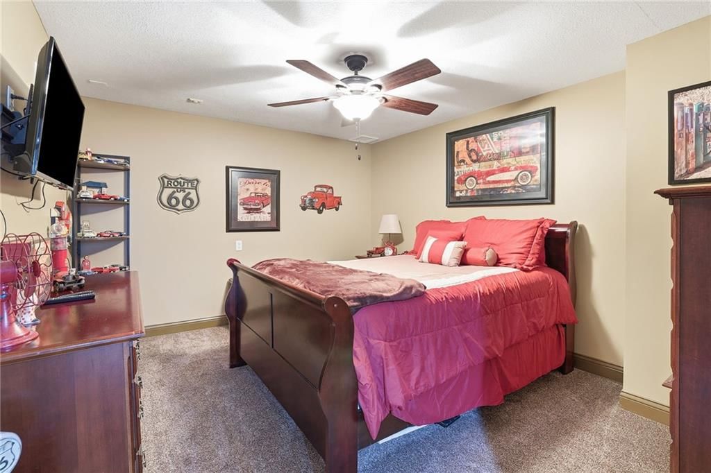 15326 W 92nd Place — photo 41